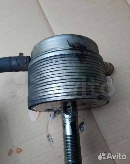 Радиатор масляный Mazda MPV LW 2002