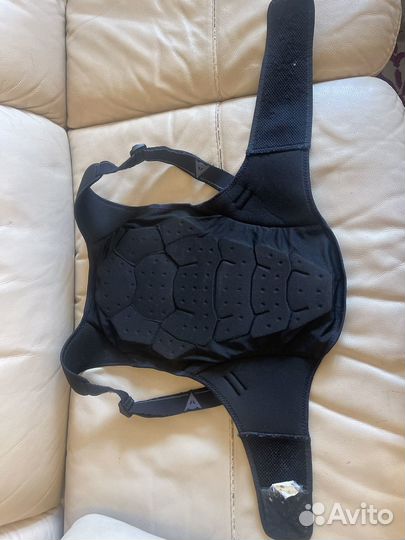 Защита спины горнолыжная детская