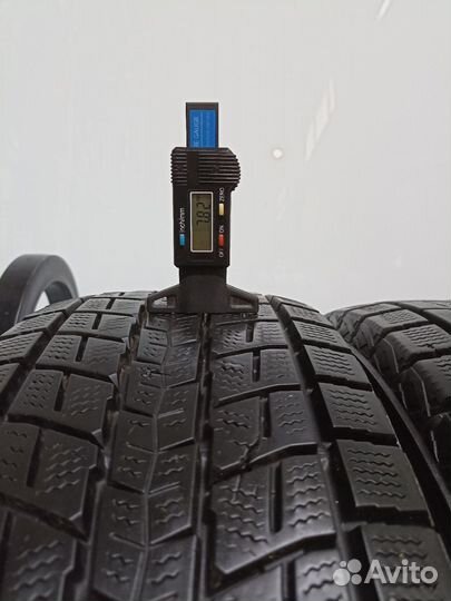 Dunlop Winter Maxx SJ8 215/60 R17