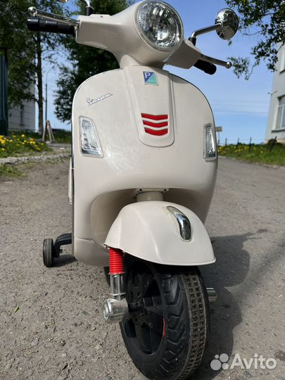 Мотороллер детский Vespa