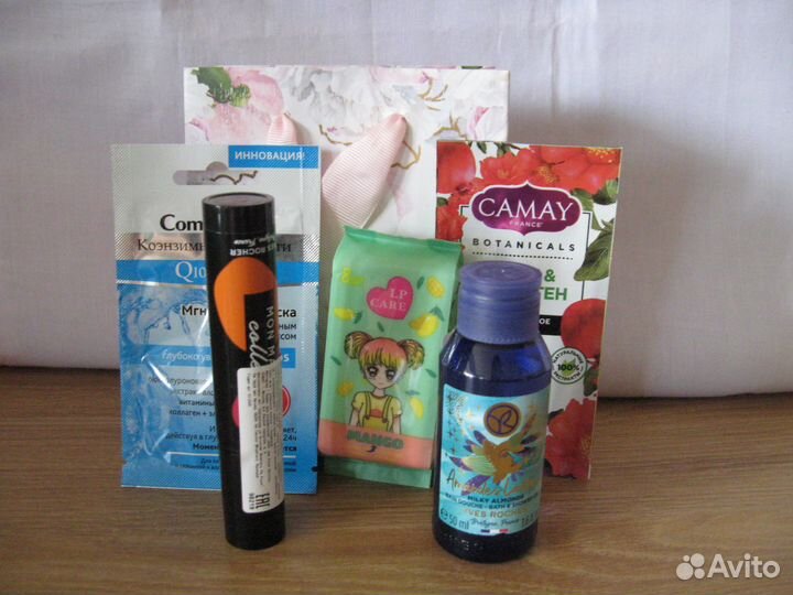 Подарочные наборы косметики Yves Rocher