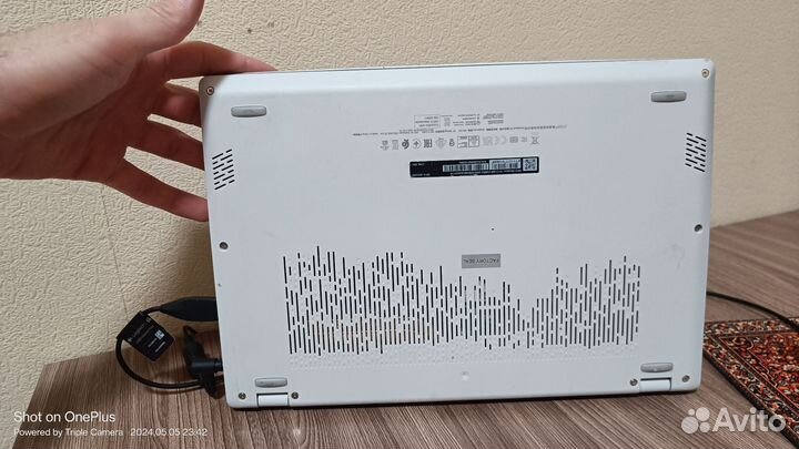 Ноутбук msi modern 14