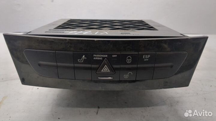 Проигрыватель CD/DVD Mercedes E W211, 2003