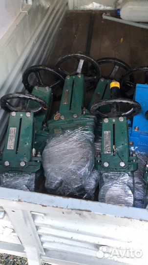 Продам задвижки