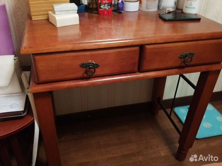 Туалетный столик с зеркалом бу