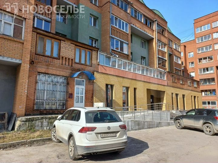 Продам помещение 128,8 м в центре