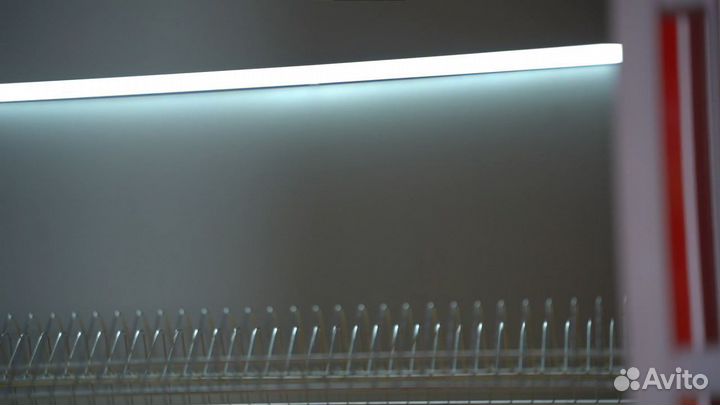 Подсветка дома и кухни в нескольких цветах