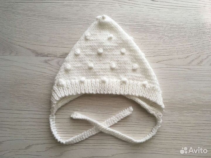 Детский вязаный чепчик