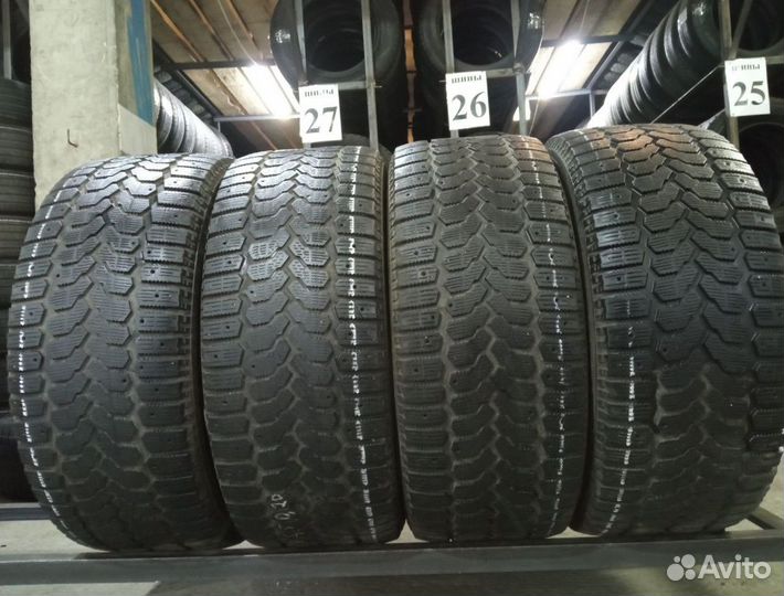 Yokohama Ice Guard F700Z 285/50 R20 99W