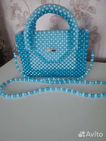 Cумочка из бусин ручной работы