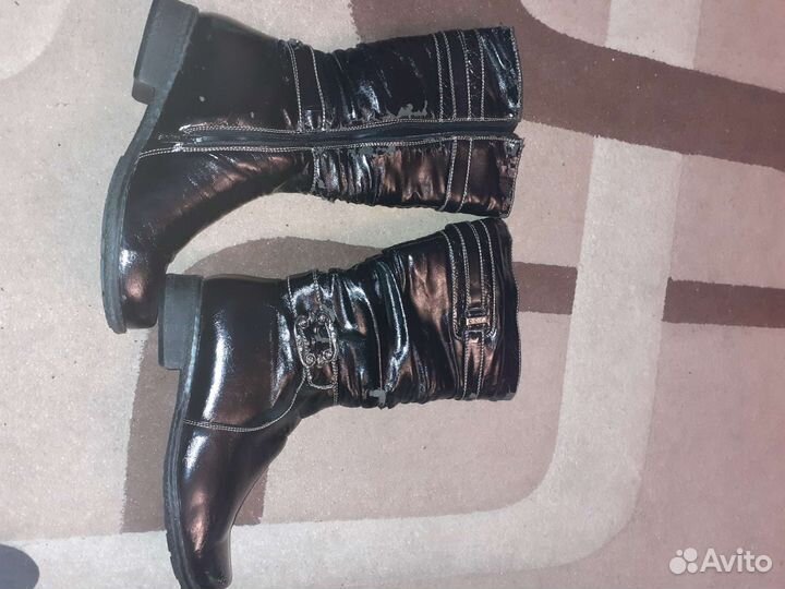 Сапоги лаковые, новые, р.41
