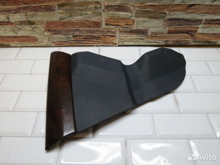 Накладка торпедо правая Range Rover 3 Vogue