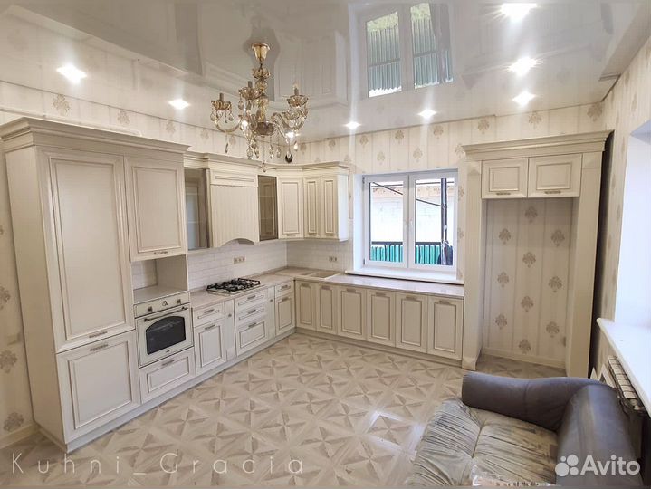 Кухни на заказ Собственное производство