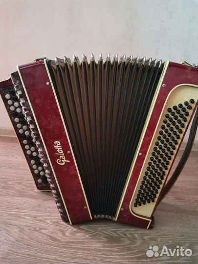 Баян galotta гдр (1950г)