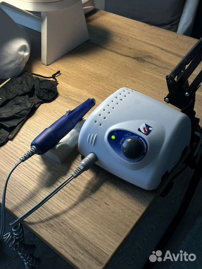 Маникюрный аппарат strong 210