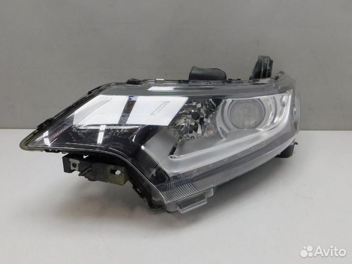 Фара левая Mitsubishi Outlander