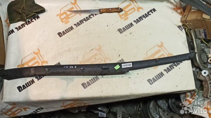 Накладка в салоне левая Bmw X5 E70