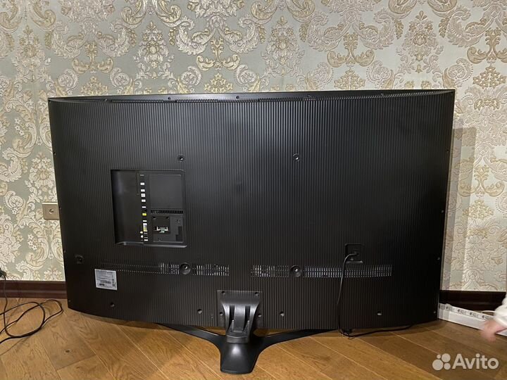 Телевизор samsung SMART tv 65