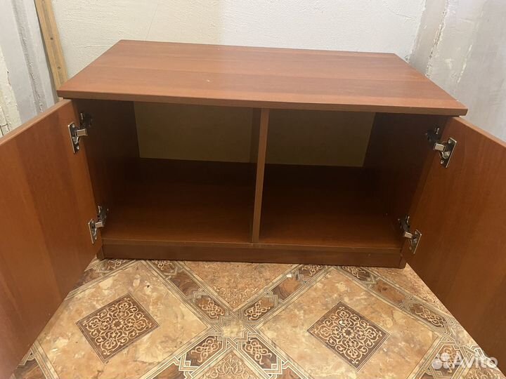 Обувница в прихожую закрытая