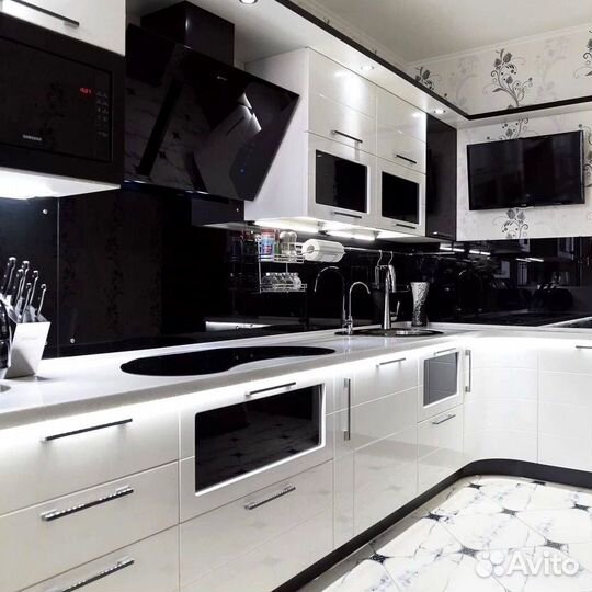 Кухонный гарнитур 