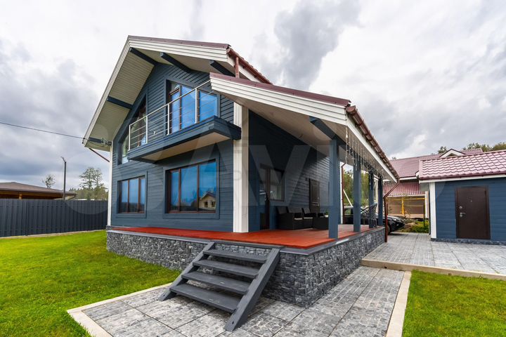 Дом 200 м² на участке 6 сот.