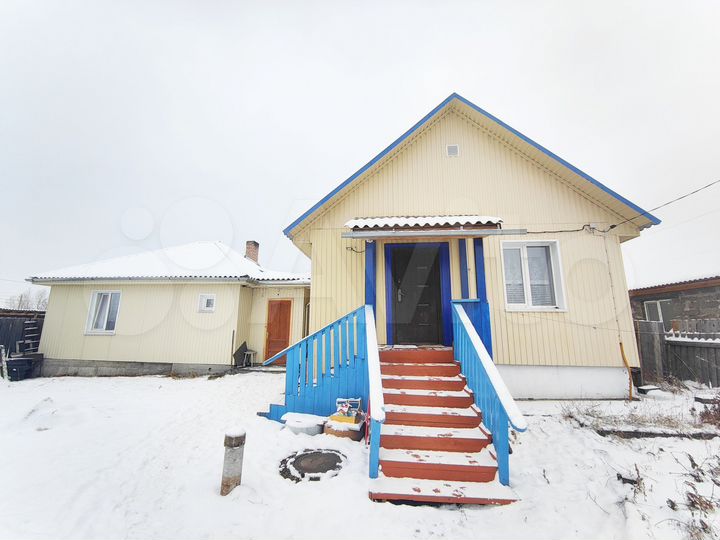 Дом 100 м² на участке 8 сот.