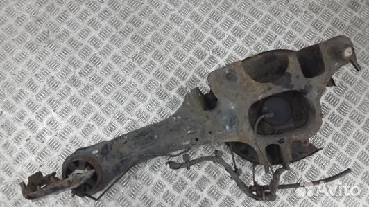 Ступица задняя левая volvo S80 2 (GNI05LZ01)