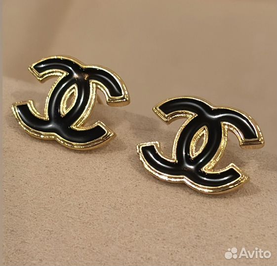 Chanel серьги пусеты