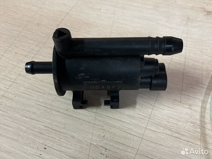 Клапан вентиляции бензобака Opel Astra G