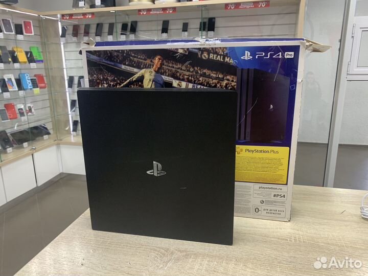 Sony playstation 4 pro 1tb