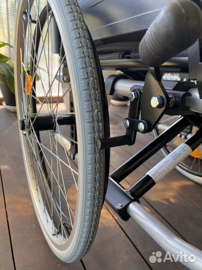 Кресло коляска инвалидное