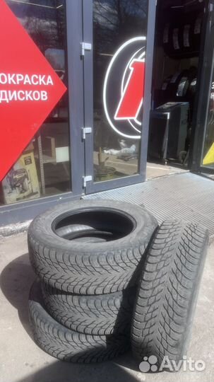 Nokian Tyres Hakkapeliitta R3 SUV 235/65 R17