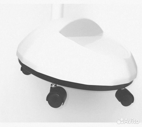 Лампа лупа для косметолога