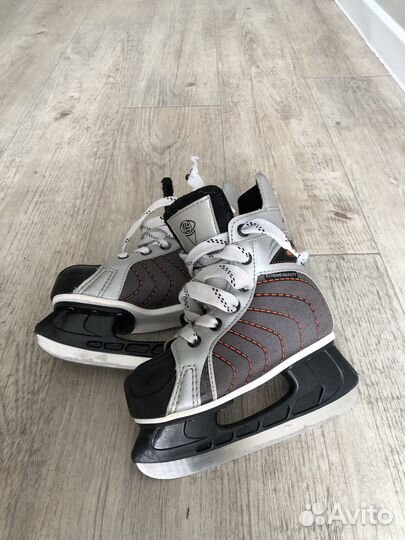 Коньки хоккейные 32 размер