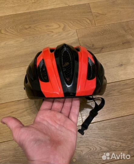 Велошлем BBB. Размер — М