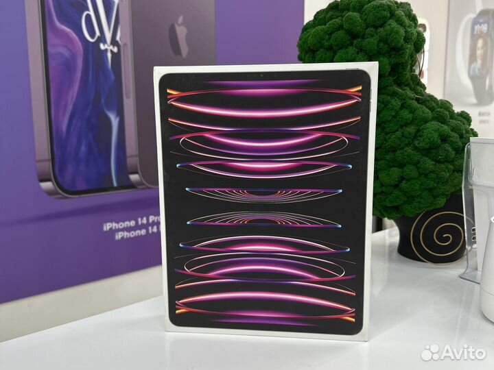 iPad Pro 12.9” 2022 128gb M2 Wi-Fi + Cellular Gray