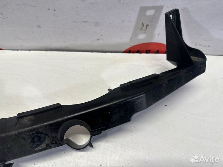 Крепление фары правое Bmw 3 E90