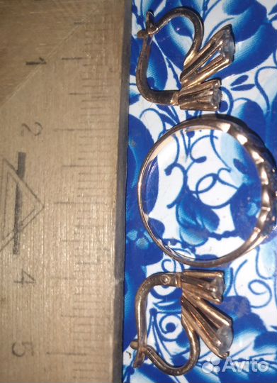 Кольцо с природным бриллиантом