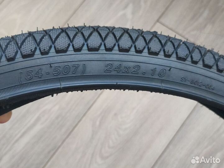 Покрышка D 24 2,10 на велосипед seyoun