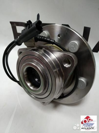 Ступица в сборе с подшипником новая