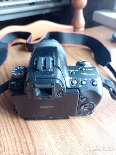 Зеркальный фотоаппарат Sony Alpha SLT-A33kit DT 1