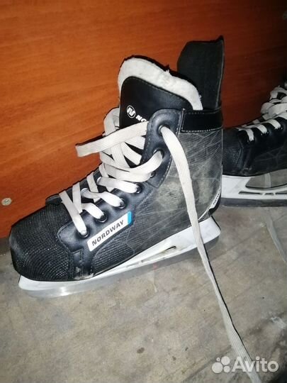 Коньки хоккейные 36 размер