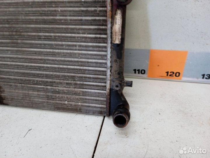Радиатор основной Skoda Octavia A4 1.6 1998