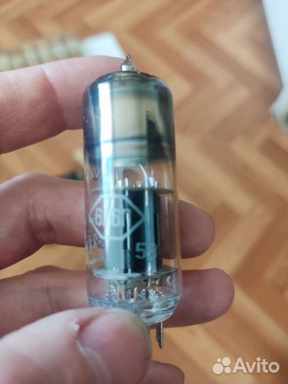 Радиолампы СССР коллекционные 6Н6П коробчатый анод