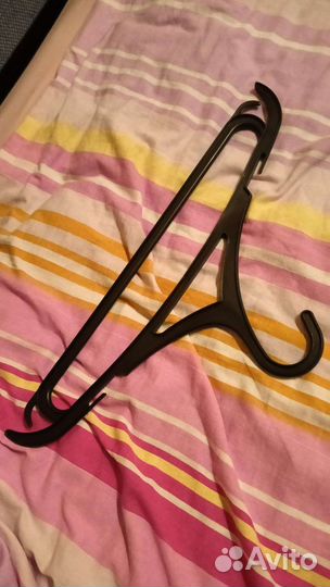 Вешалка плечики для одежды