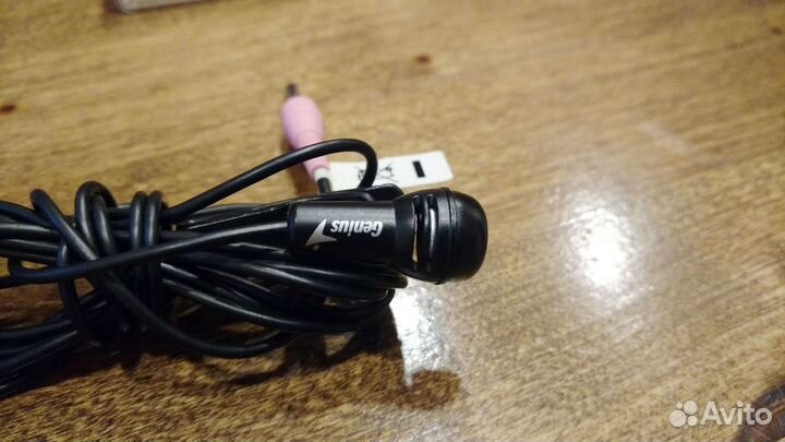 Петличный микрофон Genius MIC-01C новый