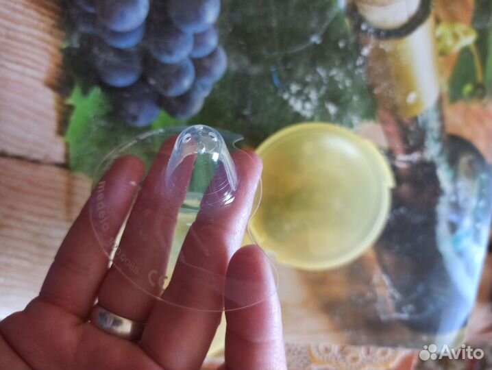 Накладки на грудь