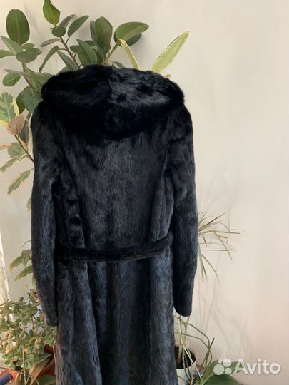 Шуба пуховик пальто