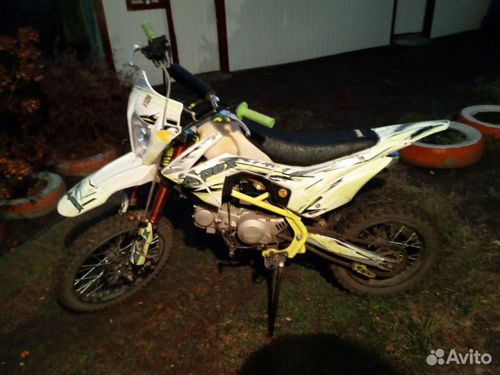 Питбайк motoland apex 140