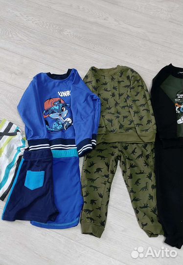 Одежда для мальчика пакетом 104 110